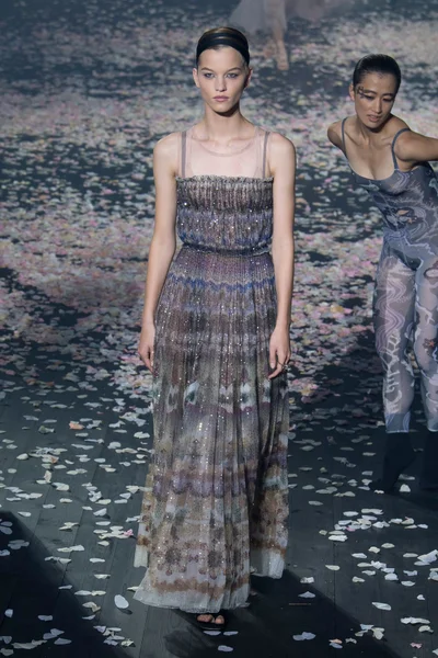Look 79